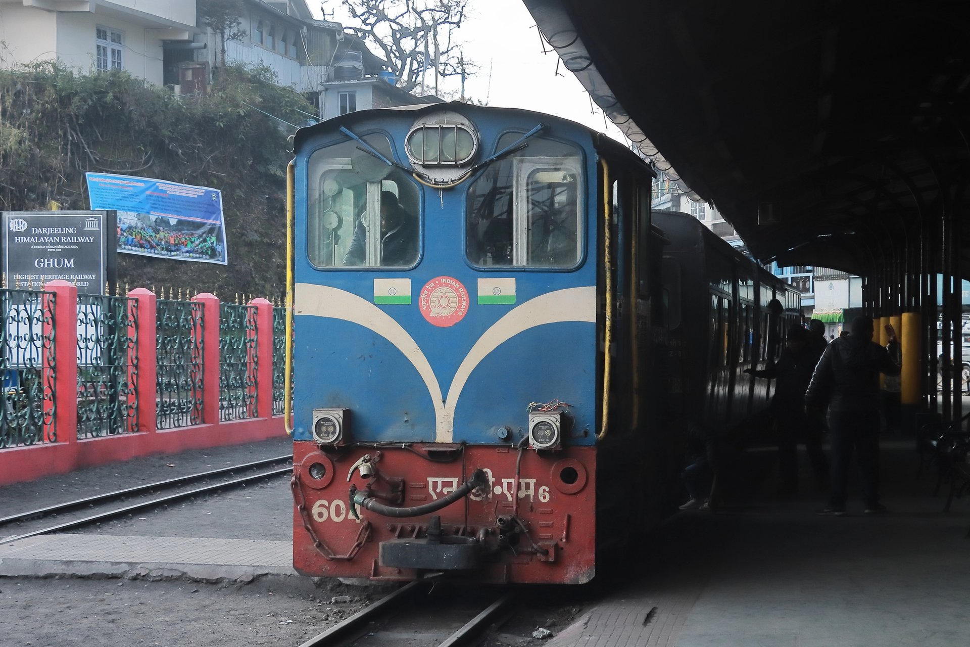 インドの山岳鉄道群